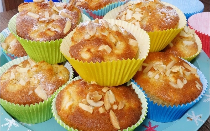Muffin táo/ muffin dâu - Bánh ngọt đầy dinh hưỡng phổ biến hiện
