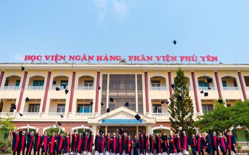 Học viện ngân hàng Hà Nội