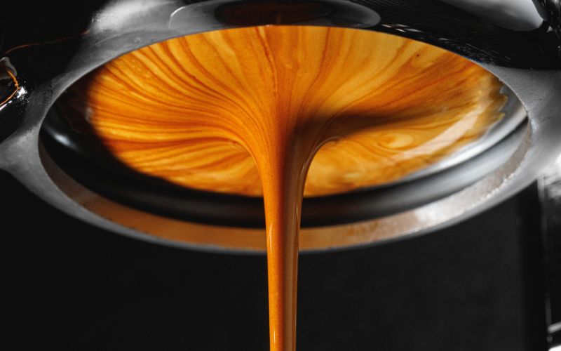 Kiểm soát nhiệt độ và áp suất máy pha cà phê